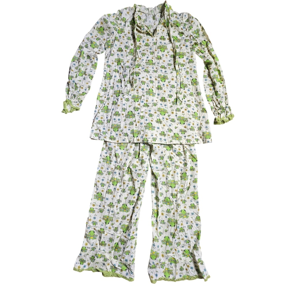 Vintage 60s Handmade Frog Floral Print Two-Piece Pajama Set Tie‎ Neck Sleepwear